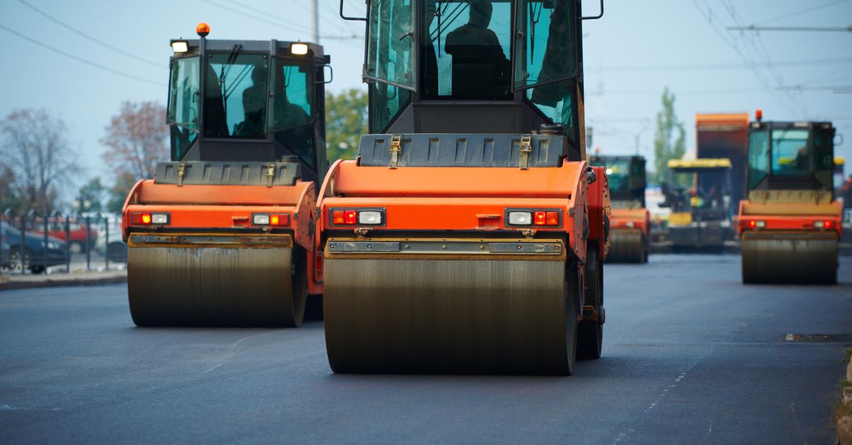 Revolutionizing Road Construction: Introducing Zydex’s Silane-Based Additive for Bitumen Emulsions! Say goodbye to nozzle clogging and tire pickup with enhanced bonding and water resistance